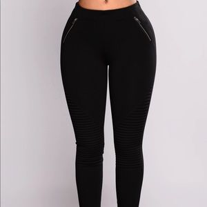 Black Fashion Nova moto pants size small
